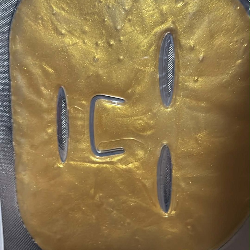Gold Skincare Mask
